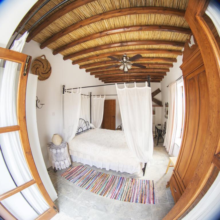 Spiti Calliope Kathikas Exterior photo