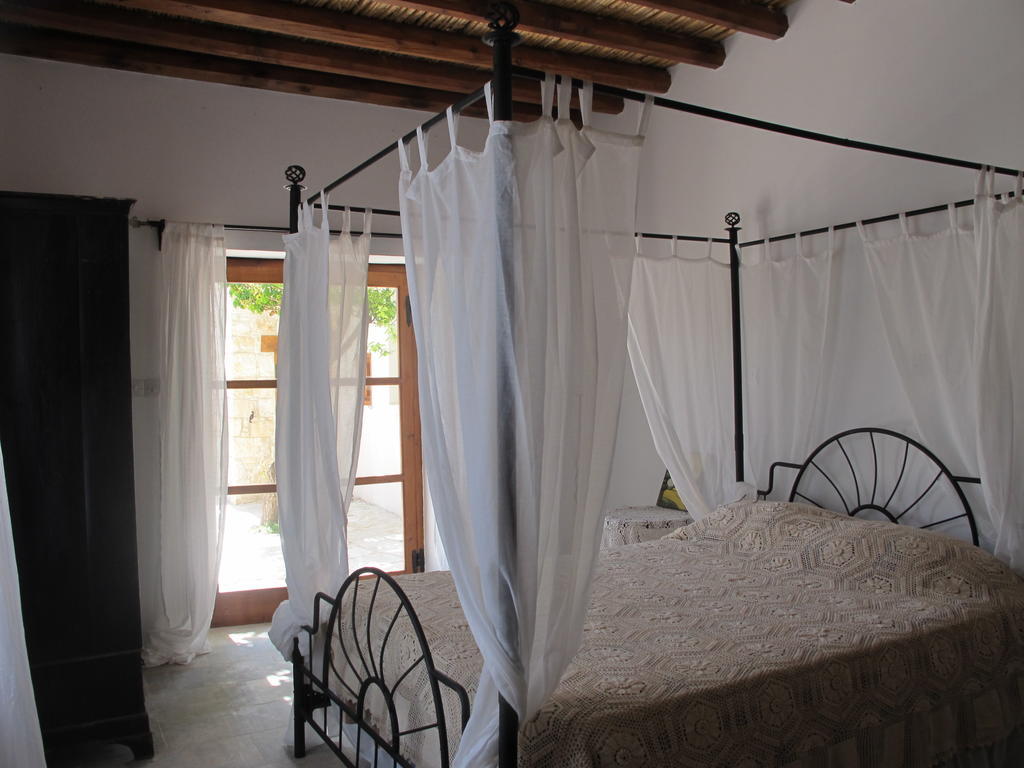 Spiti Calliope Kathikas Room photo
